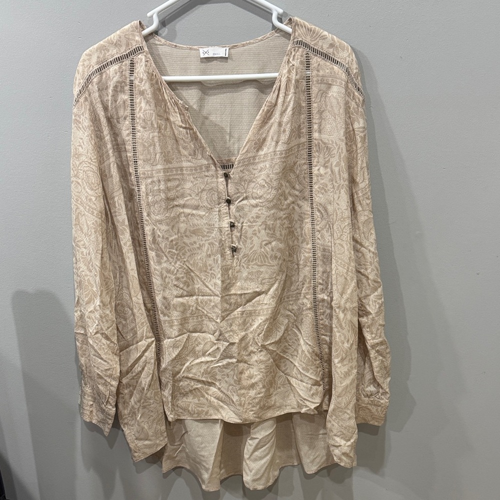 Flowy Women's Beige Blouse